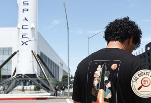 Buying Into the Cult of Musk: The SpaceX IPO Reality Check