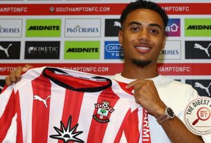 Saints shell out £9m for Villa outcast Dobbin